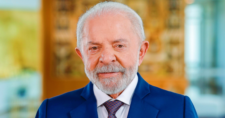 Lula assina MP e zera imposto federal sobre a “taxa das blusinhas”
